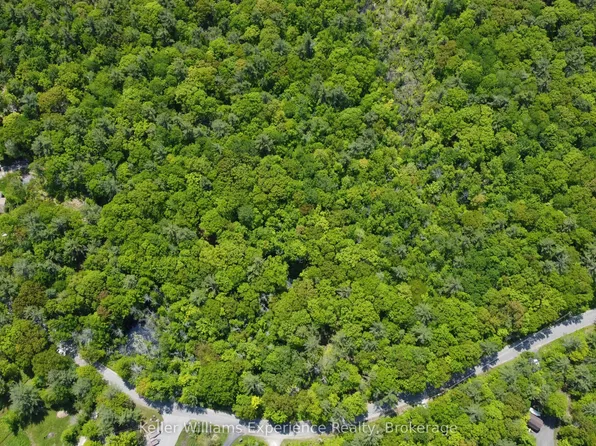 162 Bonneville Rd, Georgian Bay, ON L0K 1S0