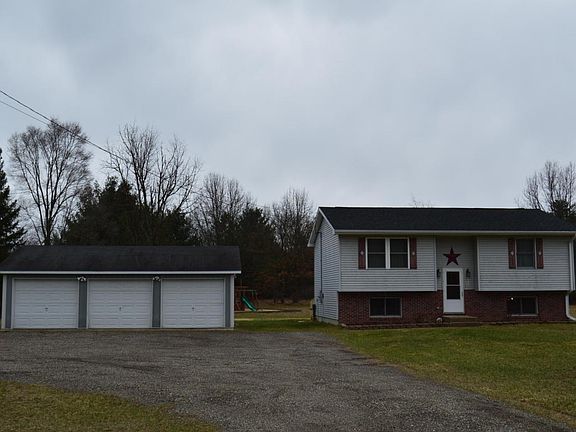2nd image of 2318 E Croton Dr