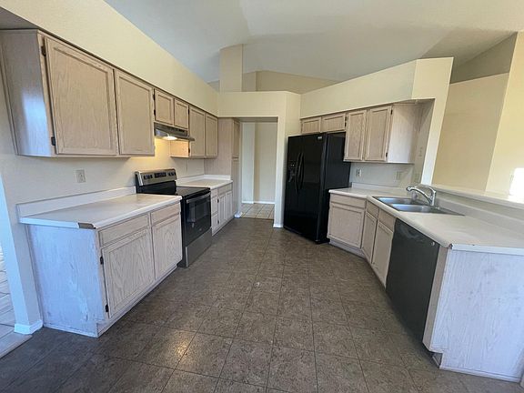 5th image of 9848 N Camino Vado