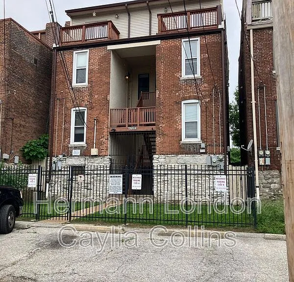1708 S Tucker Blvd #C — Photo 20