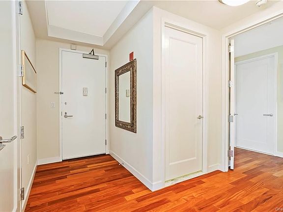 5th image of 10 City Pl APT 21H