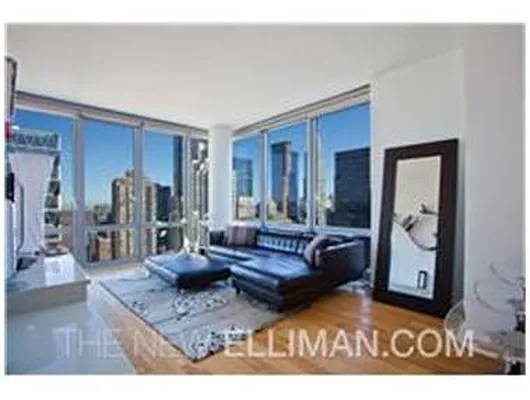 Rented by Douglas Elliman | media 8