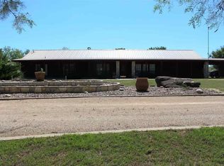 599 Alcorn Rd, Henrietta, TX 76365