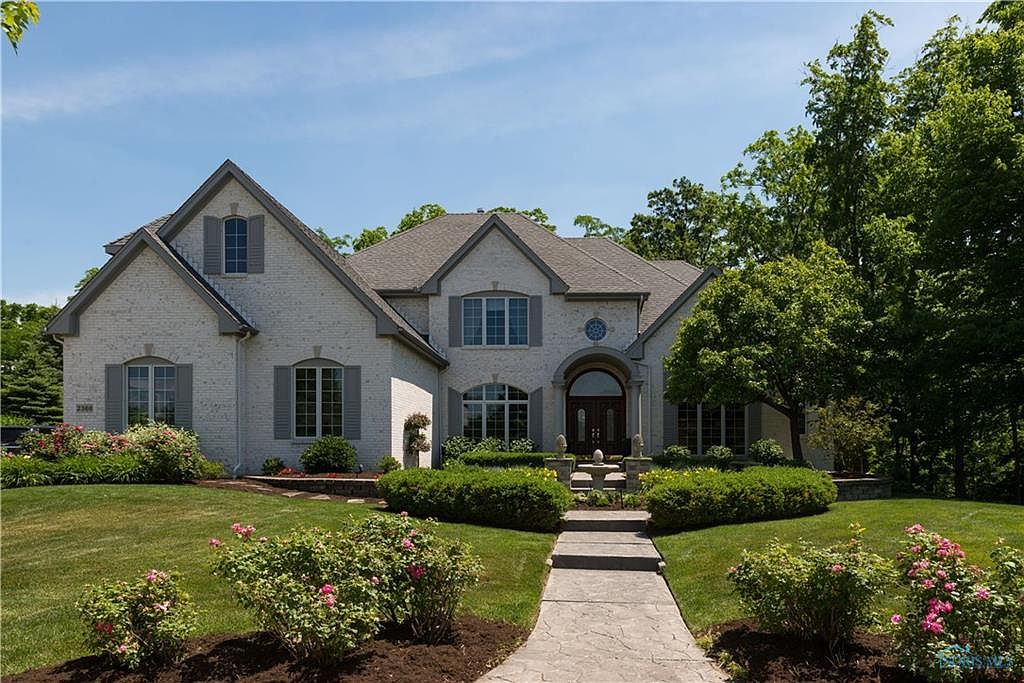 【美品】House on the hill Hampshire Hills Columbia, TN 38401 | Realtor.com®