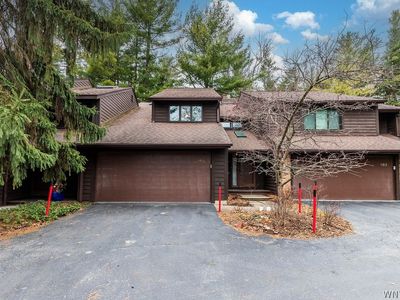 186 Breezewood Cmn, East Amherst, NY, 14051