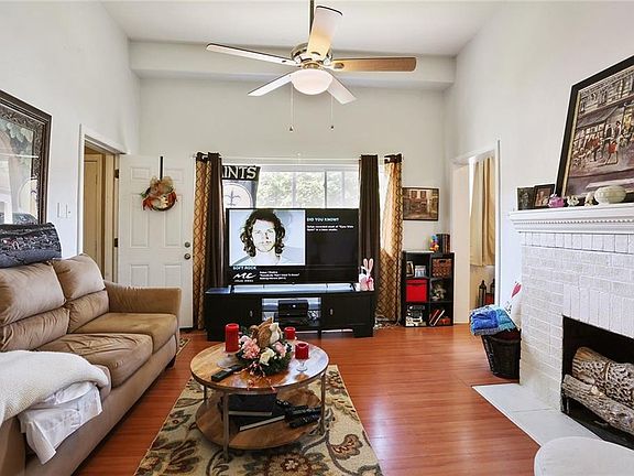 3rd image of 1138-40 Teche St