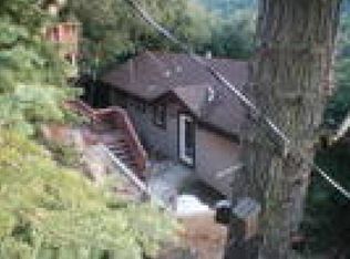 834 Arbula Dr, Crestline, CA 92325