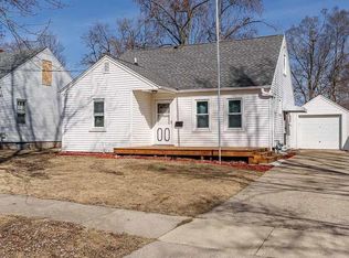 1727 W Jackson St, Beloit, WI 53511