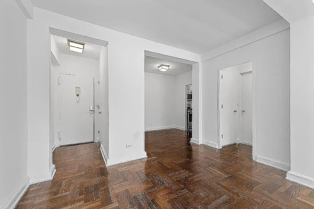 40 Park Avenue — Photo 3