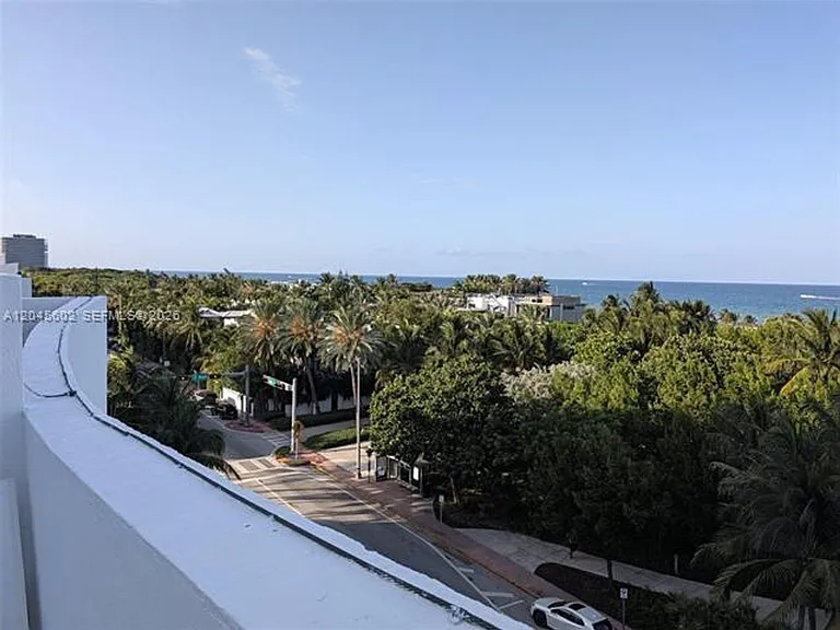 7600 Collins Avenue Cu #712 — Photo 23