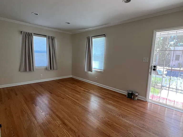 4015 Jackson Ave — Photo 10