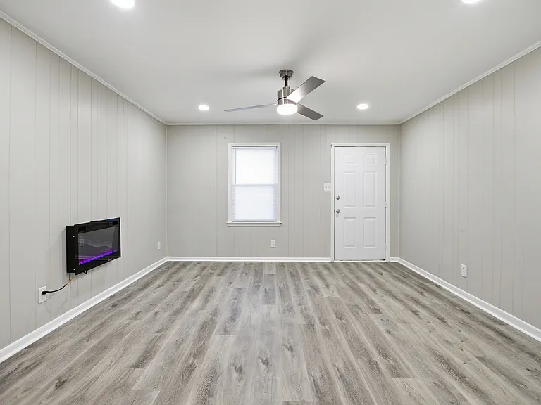 107 Friedheim Rd — Photo 3