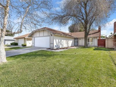 832 Smallwood St, Colton, CA, 92324