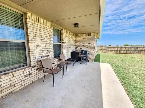 11976 NE Happy Hollow Rd — Photo 22