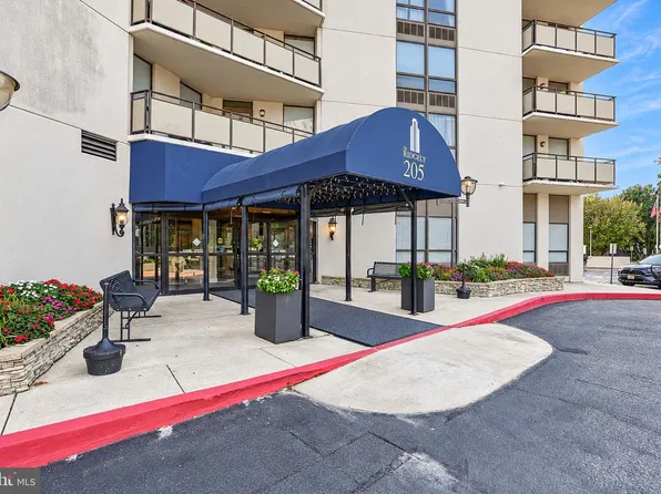 205 E Joppa Rd APT 2506, Baltimore, MD 21286