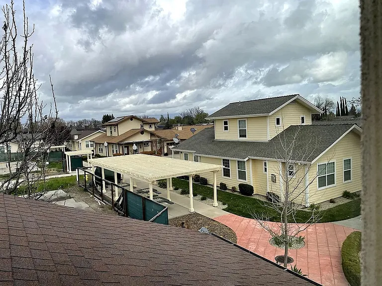 1320 Anita Ct — Photo 12