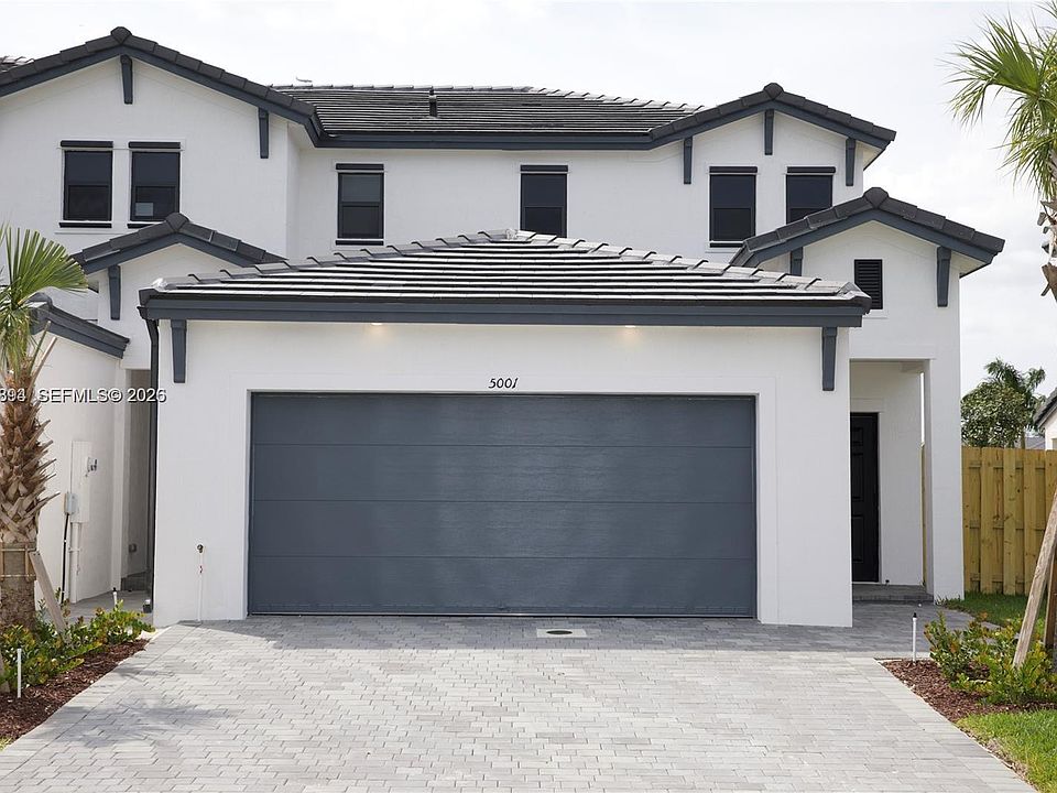 1st image of 5001 Peacock Way #5001