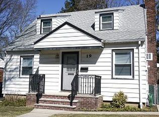 19 Crowell Ave, Staten Island, NY 10314