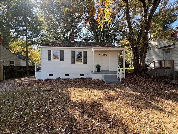 4th image of 1819 Gatewood Ave