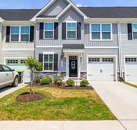 2nd image of 7227 Peyton Randolph Ln