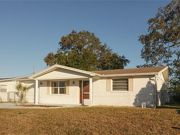 4th image of 4829 Longwood Ave