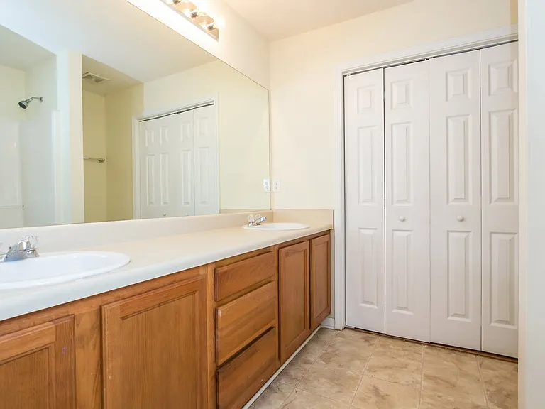 52 Middleton Ct — Photo 11