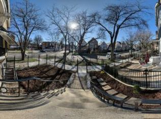 2201 N Tripp Ave #B, Chicago, IL