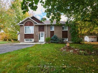 1115 Des Cerisiers St, Clarence Rockland, ON K4K 1K9