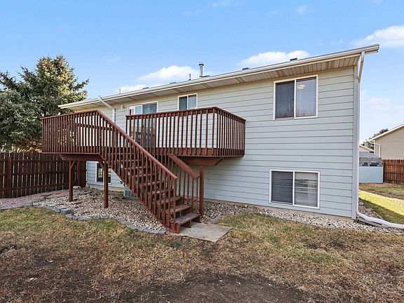 5th image of 2143 Old Farm Ct