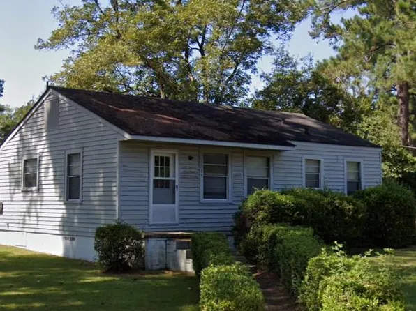 1219 Sturgeon Ct, Dothan, AL 36303