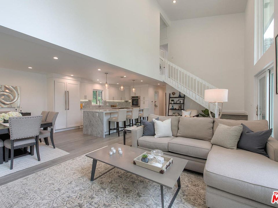 1st image of 3906 Alta Mesa Dr