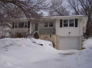 3915 N 84th St, Omaha, NE 68134