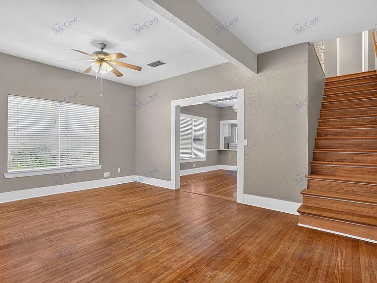 303 S Elm St — Photo 8