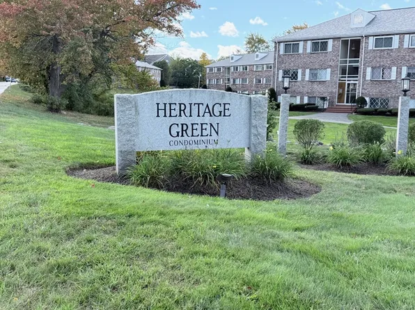 19 Fernview Ave APT 6, North Andover, MA 01845