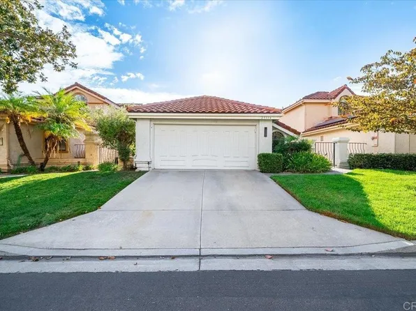 29114 Laurel Valley Dr, Vista, CA 92084