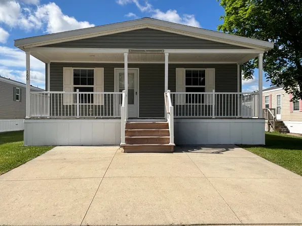 160 Marlene Ct #160, White Lake, MI 48386