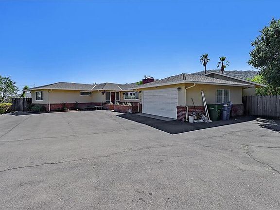 3rd image of 21100 Sullivan Way