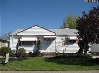 30129 Forest Grove Rd, Eastlake, OH 44095