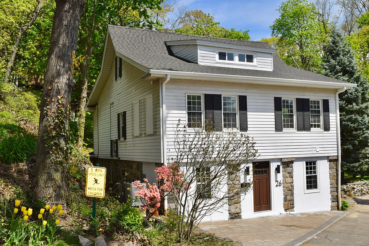 Bronxville Schools. - 26 Latimer Ln #26
