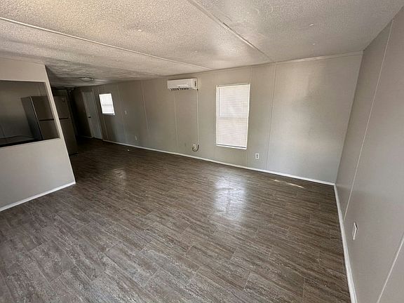 5th image of 10166 103rd St #1