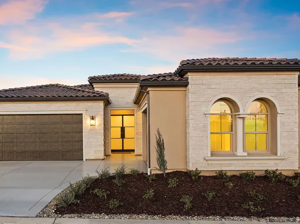 2946 Trenton Ave, Clovis, CA 93619
