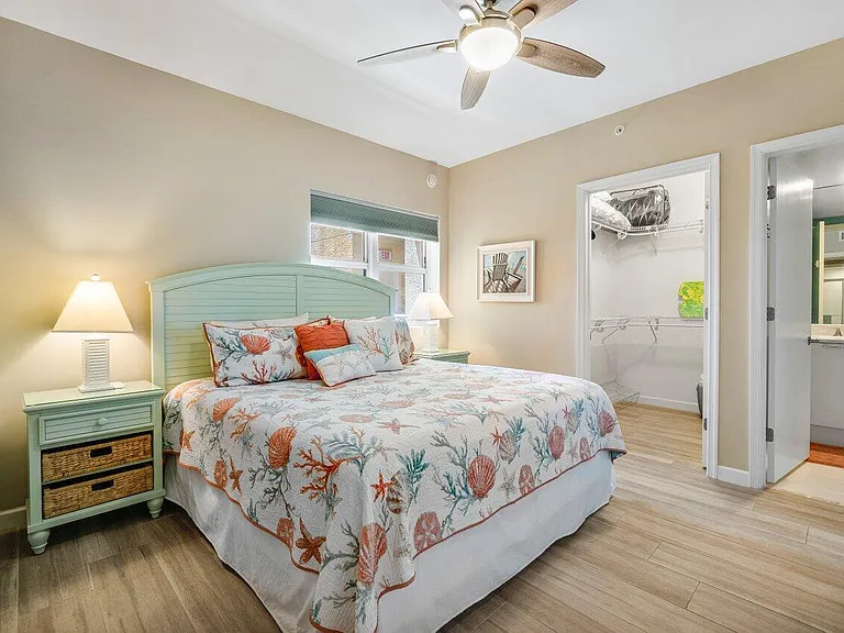 2640 Lake Shore Dr #711 — Photo 35