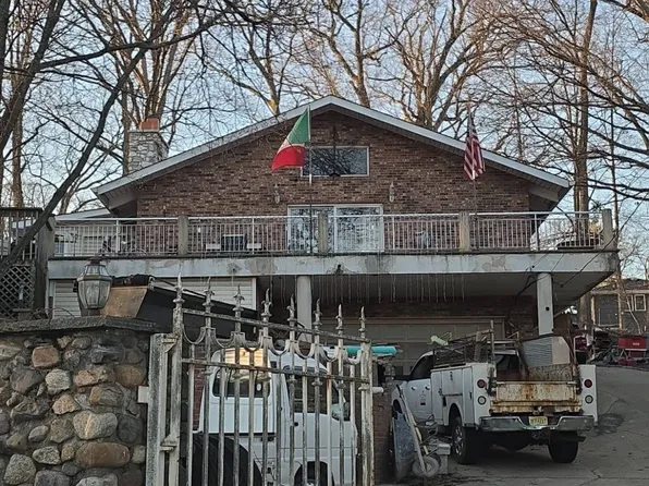 958 Route 208 N, Hawthorne, NJ 07506