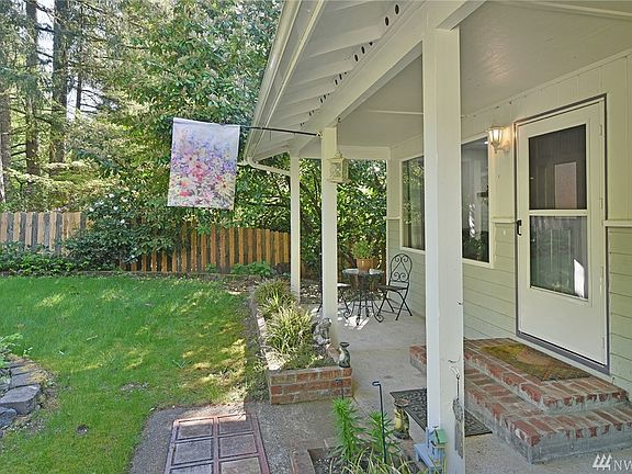 2nd image of 6764 Richards Ave SE