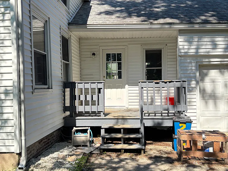 270 South St — Photo 2