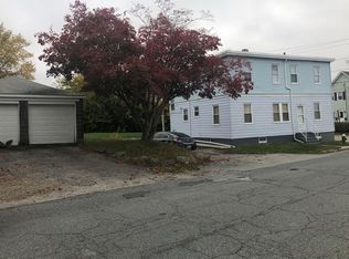 129 Chestnut Hill Ave, Cranston, RI 02920