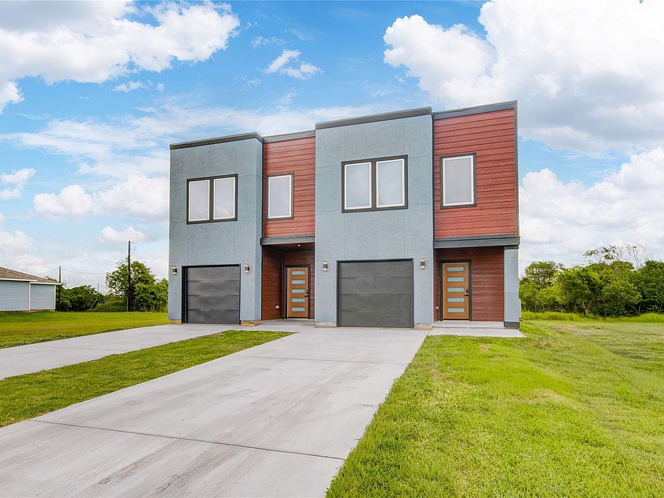 1st image of 214/216 S Avenue I