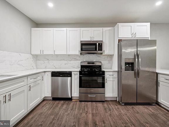 4th image of 3304 W Allegheny Ave
