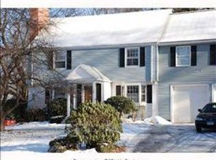 174 S Main St, West Hartford, CT 06107