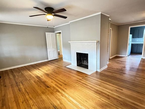 5th image of 201 Meadowdale Dr